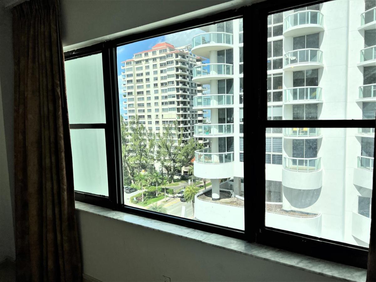 Ocean Front Units At Miami Beach Exterior foto